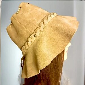 ☀️ANTIQUE 60’S SUEDE LEATHER FLOPPY BOHO Hat EUC☀️